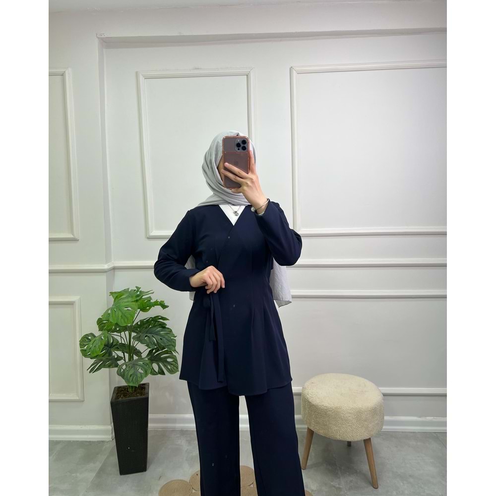 0482 PENSLİ BAĞLAMALI TAKIM