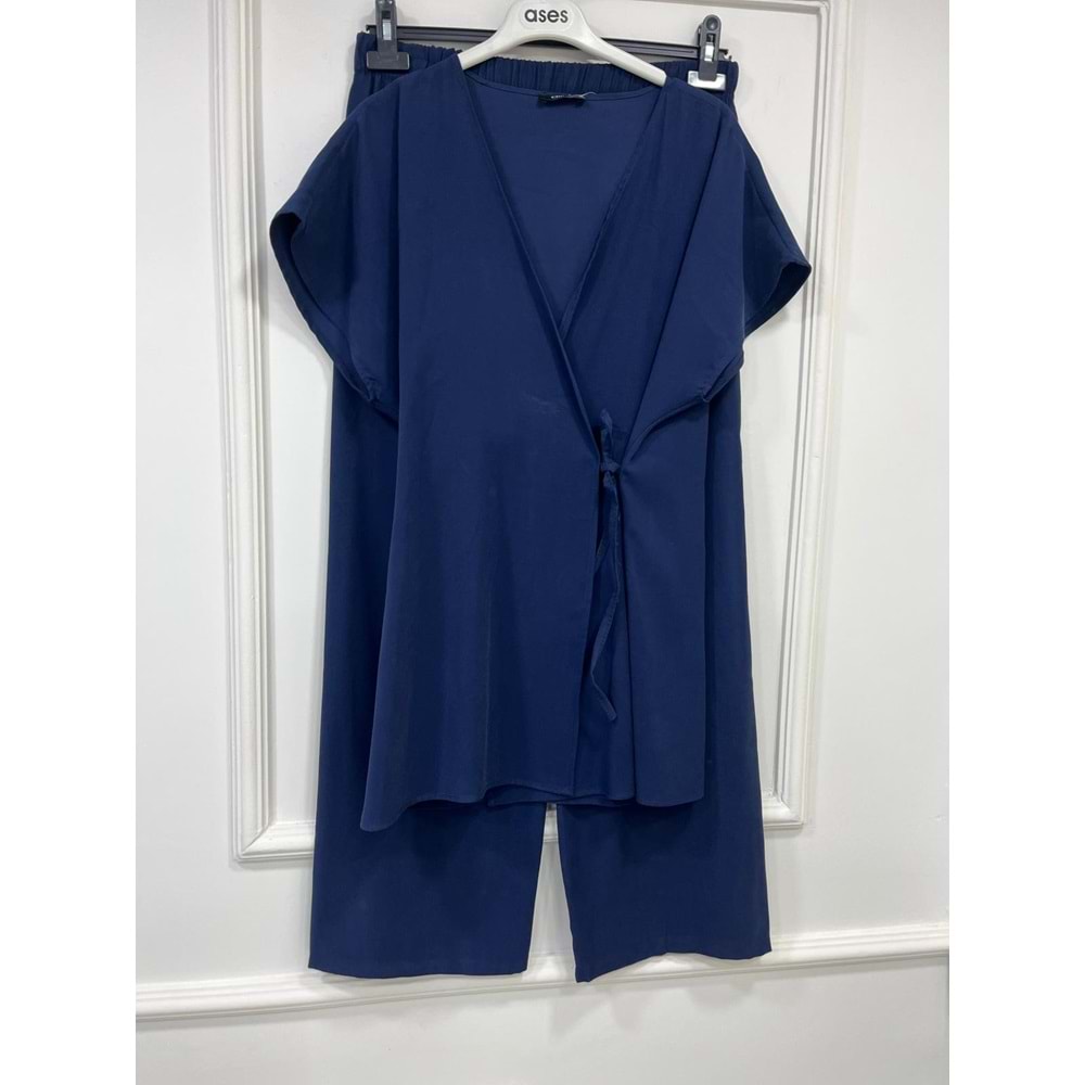 0483 YAN BAĞLAMALI YELEKLİ TAKIM