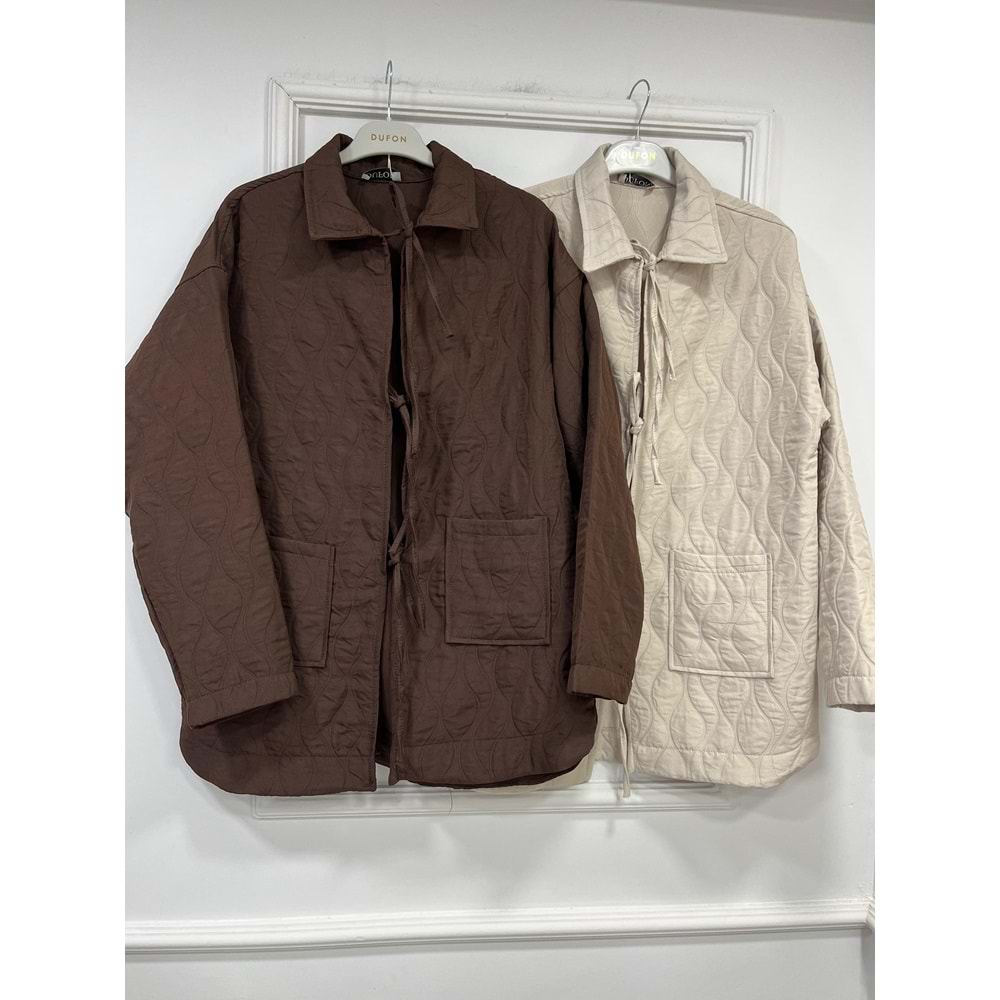 25138 ÜÇ BAĞCIKLI KAPİTONE CEKET