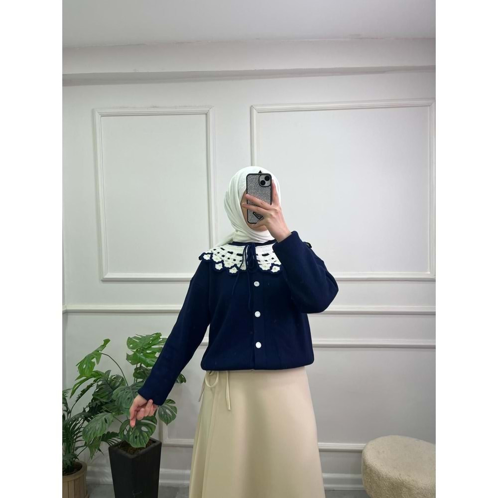 6900 YAKA DANTEL DETAYLI HIRKA