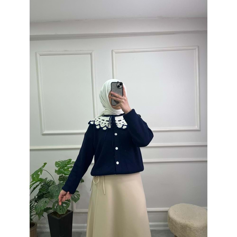 6900 YAKA DANTEL DETAYLI HIRKA