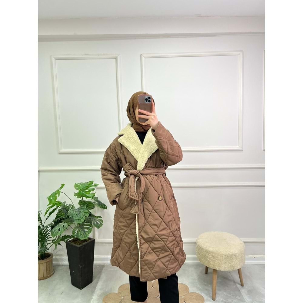 5534 KÜRK YAKA KAPİTONE MONT