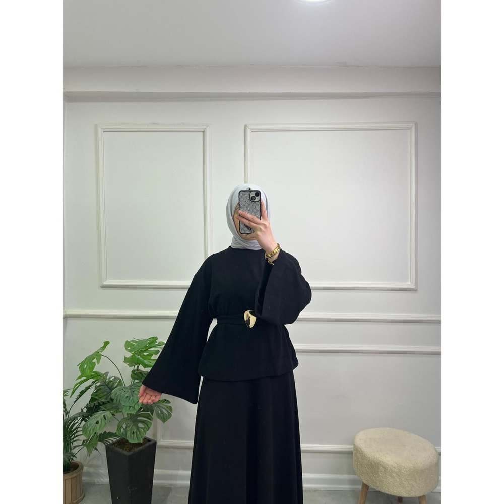 25144 SELANİK ETEKLİ TAKIM