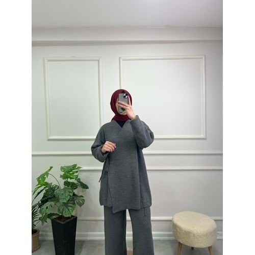 6819 ÇAPRA BAĞLAMALI TRİKO TAKIM