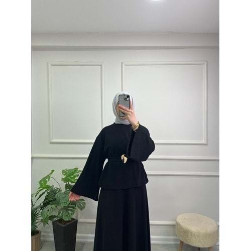 25144 SELANİK ETEKLİ TAKIM